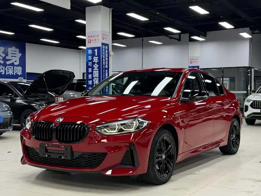 BMW 1 Series — фото 1