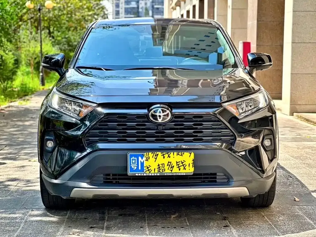 Toyota RAV4 2024 из CN, фото 6