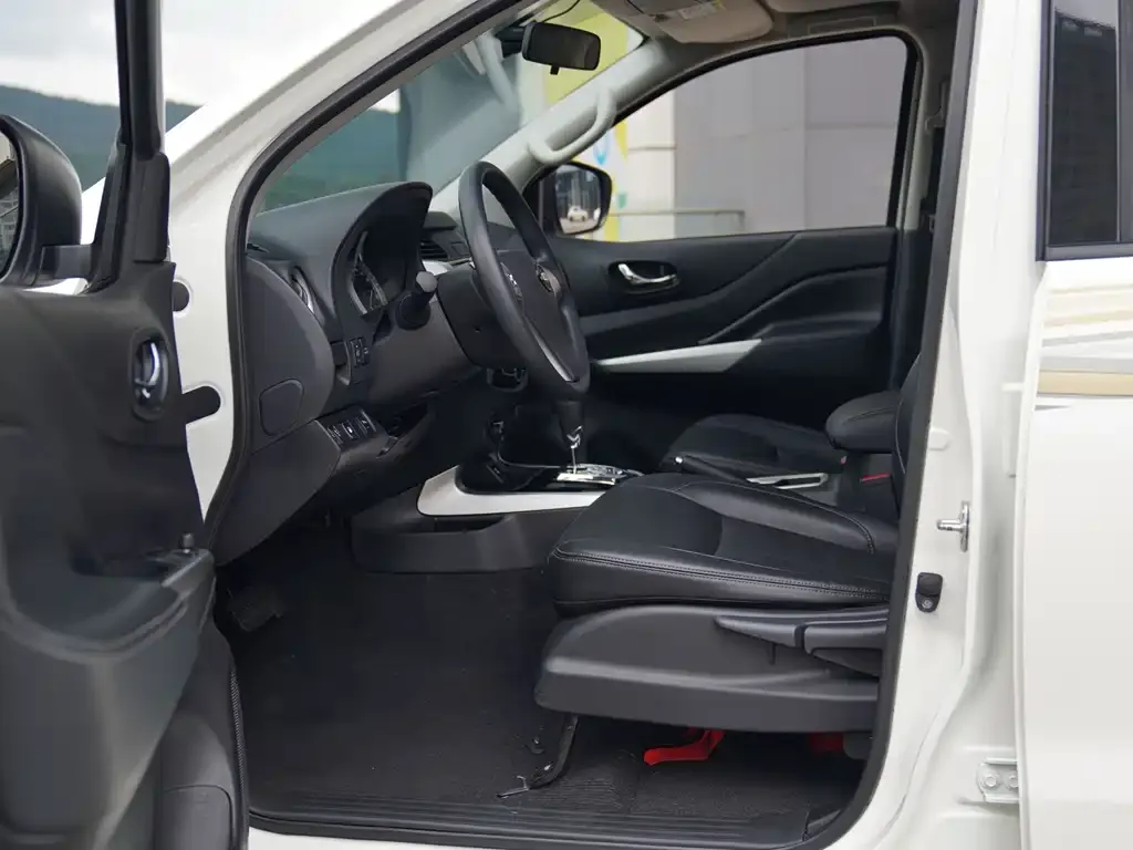 Nissan Terra 2021 из CN, фото 2