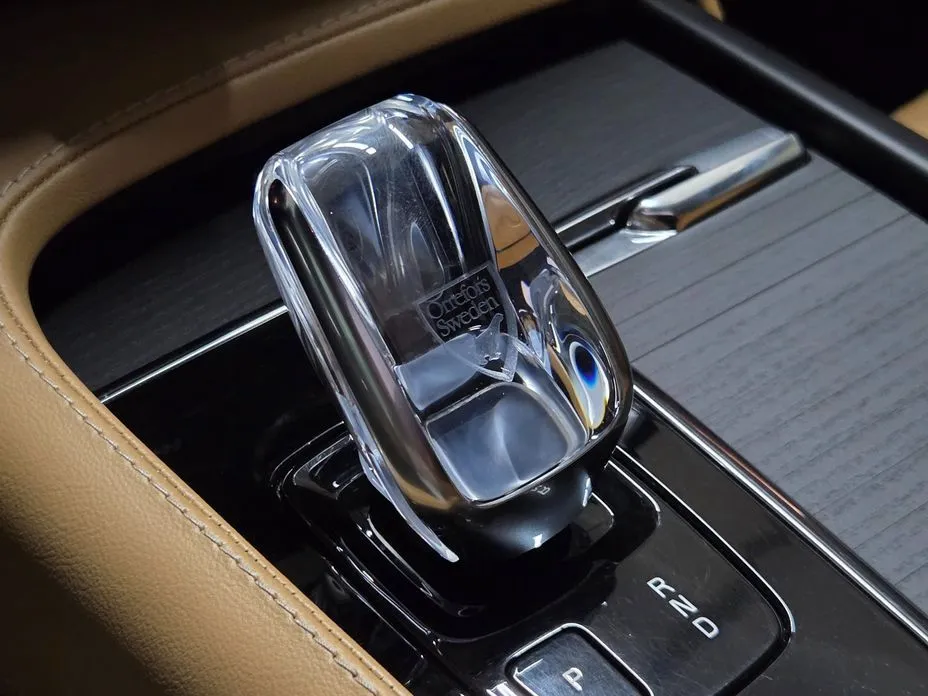 Volvo XC90 2022 из KR, фото 2