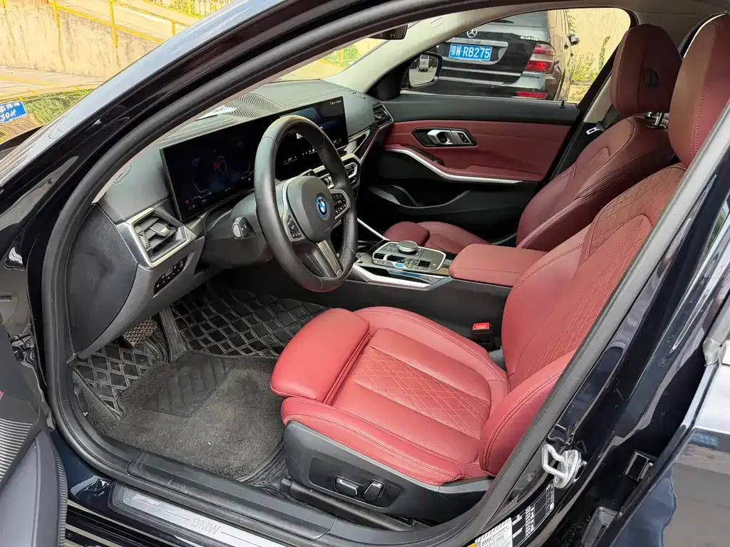 BMW i3 2024 из CN, фото 10