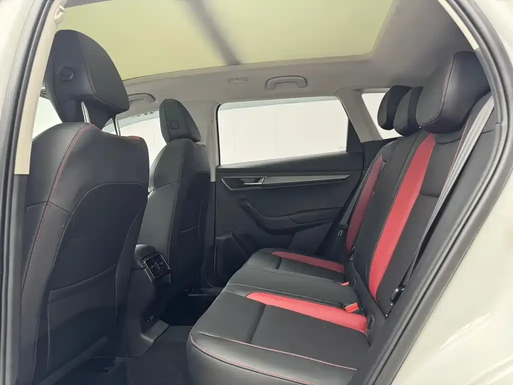 Skoda Karoq — фото 3
