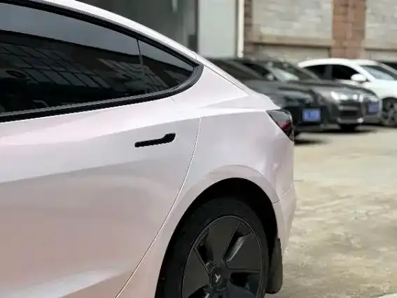 Tesla Model 3 — фото 8