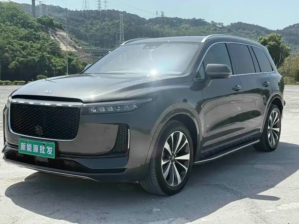 Li Auto ONE