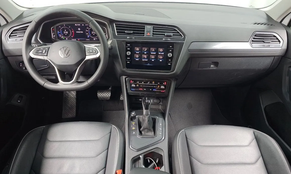 Volkswagen Tiguan — фото 6