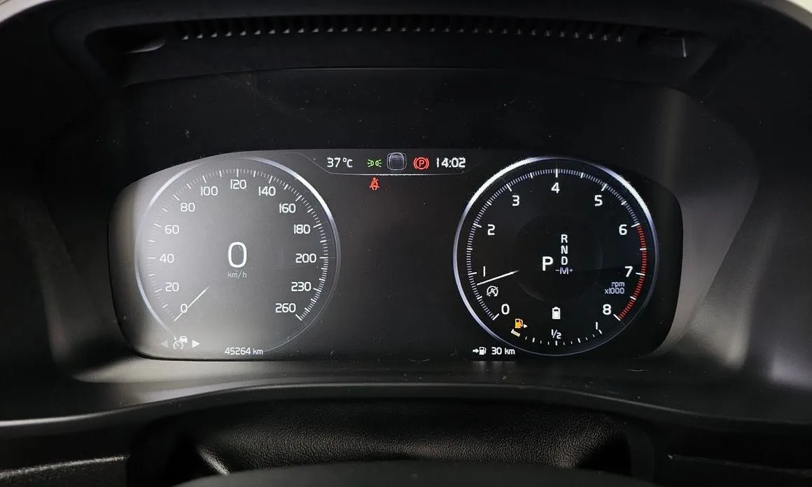 Volvo XC40 2021 из KR, фото 2