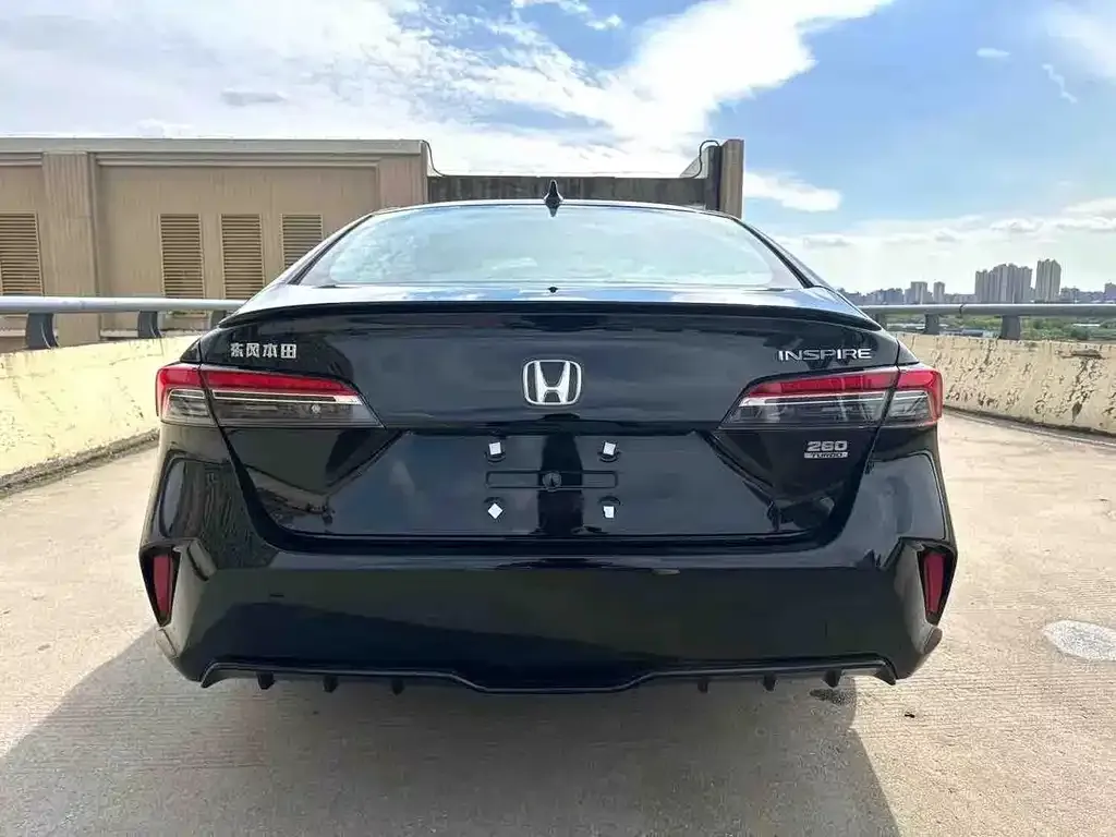 Honda Inspire — фото 7