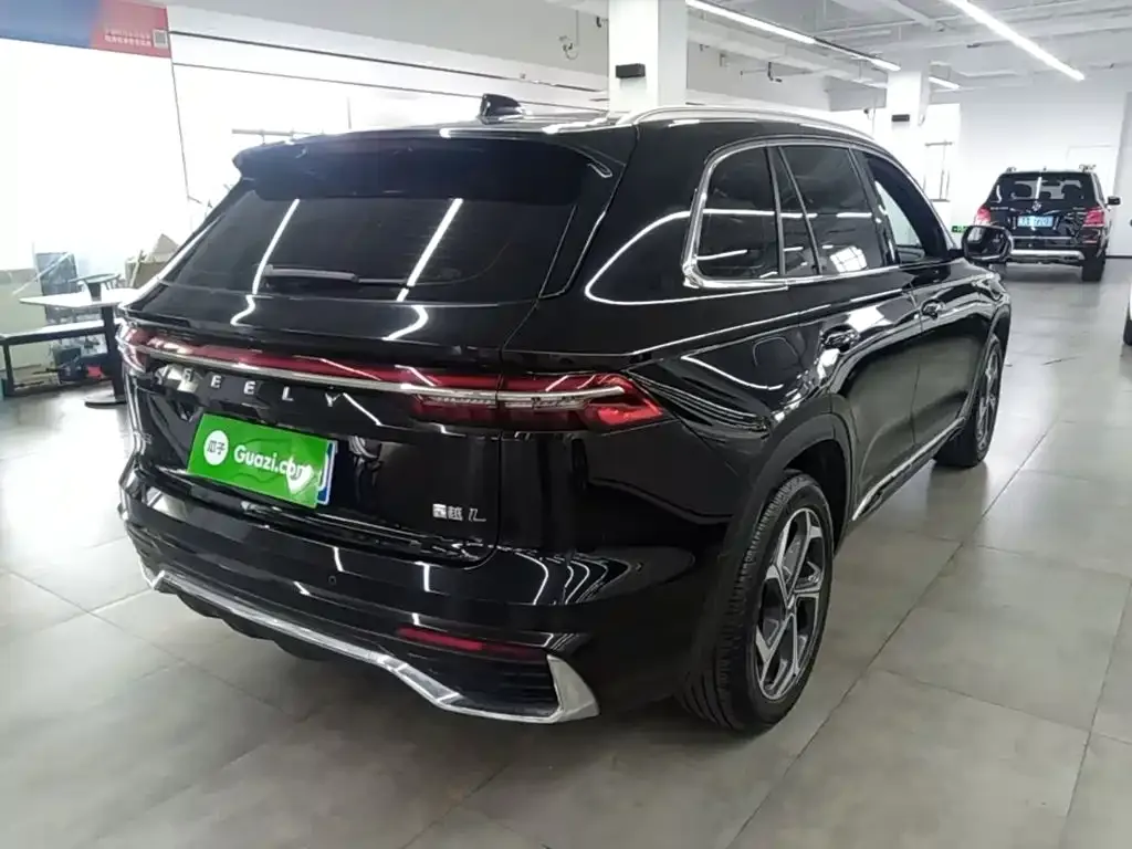 Geely Xingyue L — фото 3