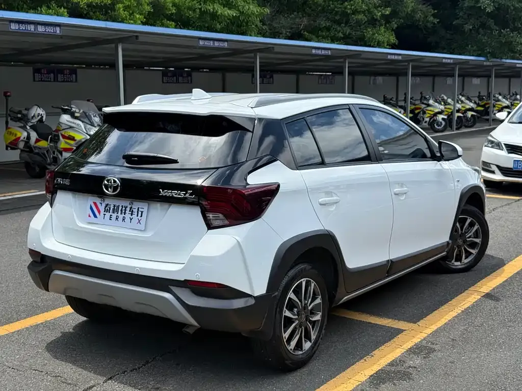 Toyota Yaris L 2022 из CN, фото 7
