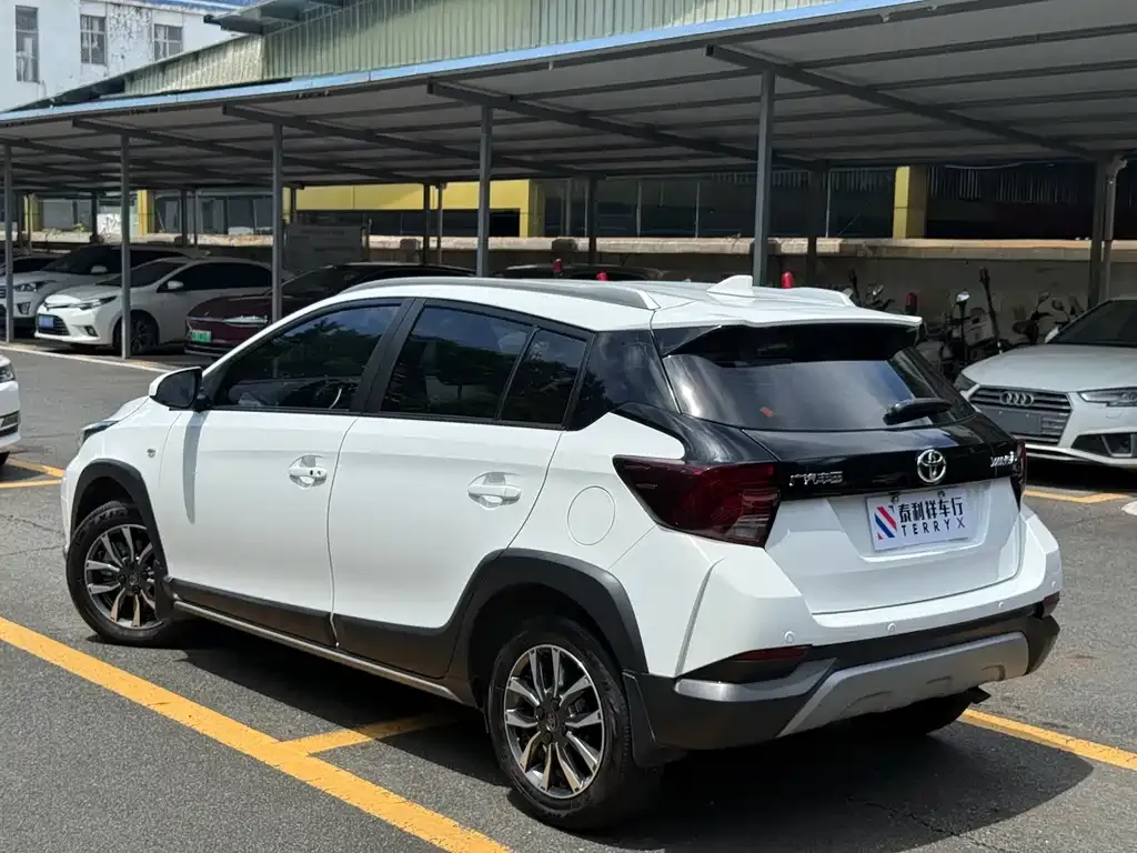 Toyota Yaris L 2022 из CN, фото 4