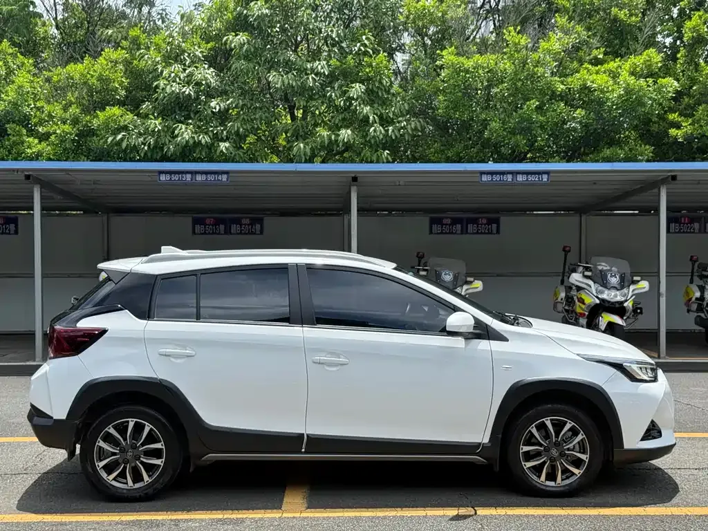 Toyota Yaris L 2022 из CN, фото 10