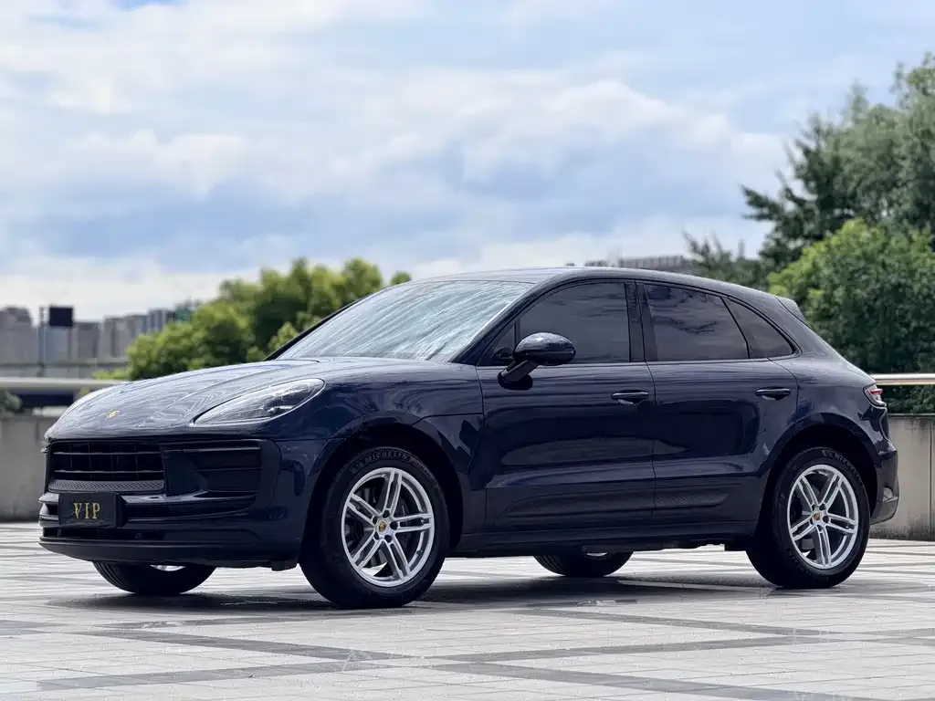 Porsche Macan — фото 1