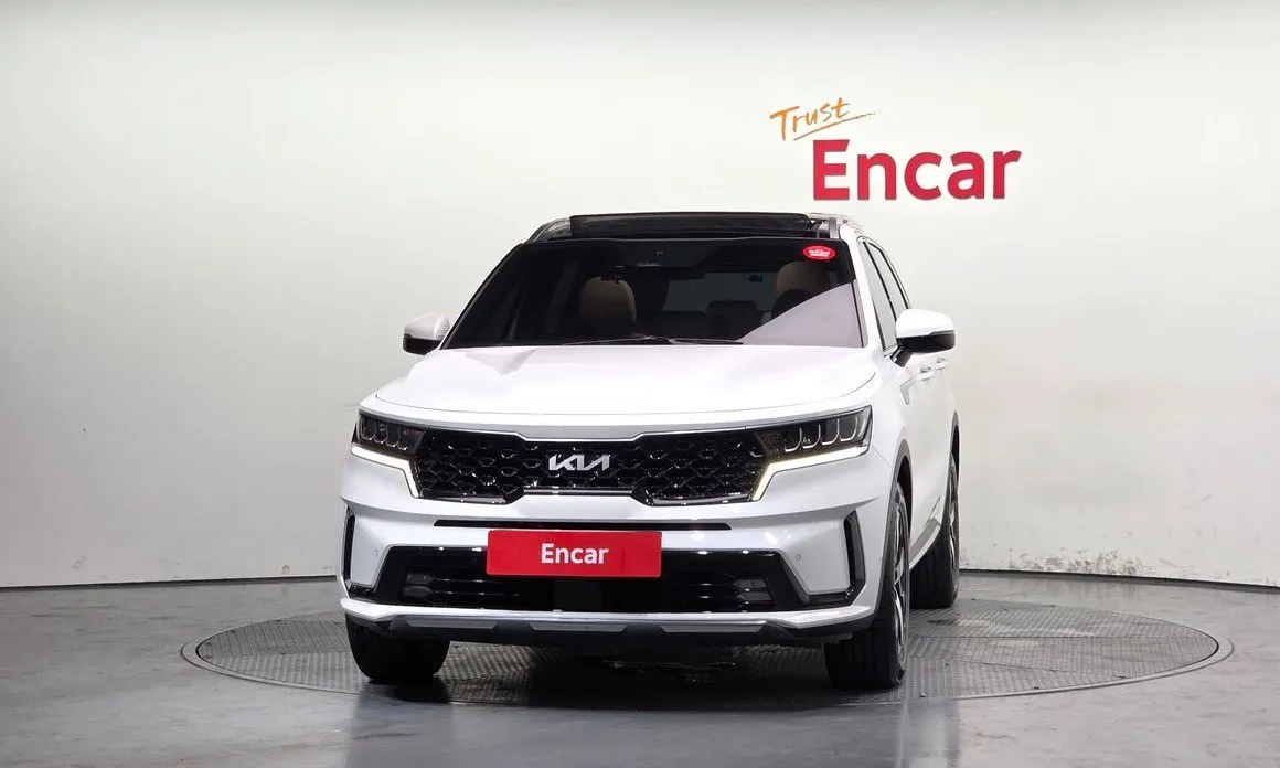 Kia Sorento — фото 6