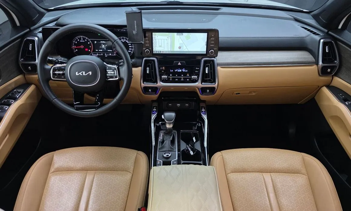 Kia Sorento — фото 3