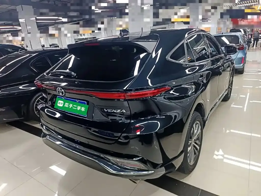 Toyota Venza — фото 7