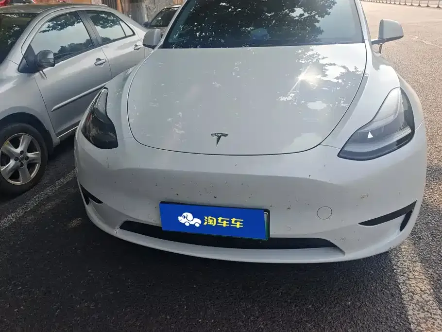 Tesla Model Y — фото 5