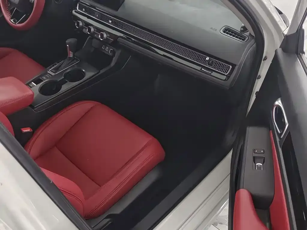 Honda Civic — фото 2