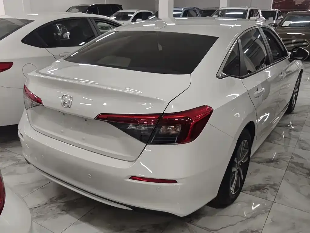 Honda Civic — фото 9