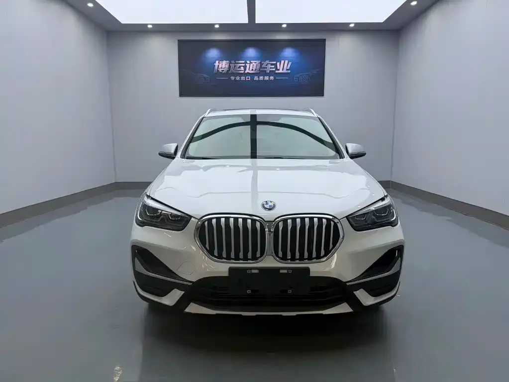 BMW X1 — фото 4
