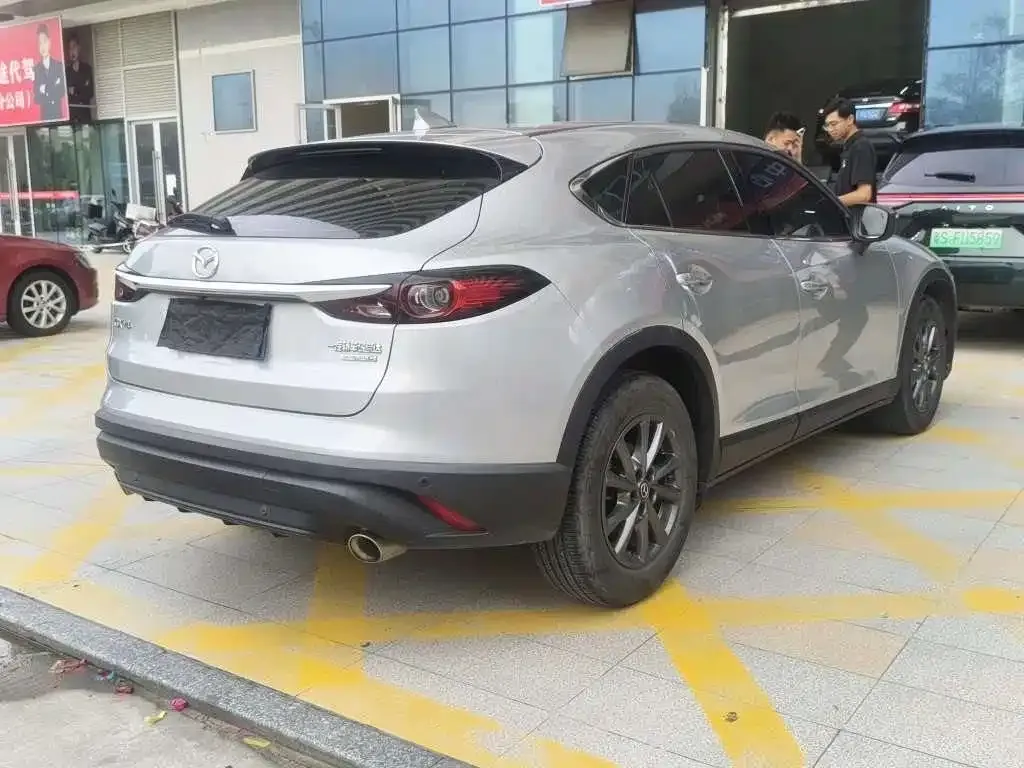 Mazda CX-4 2022 из CN, фото 8