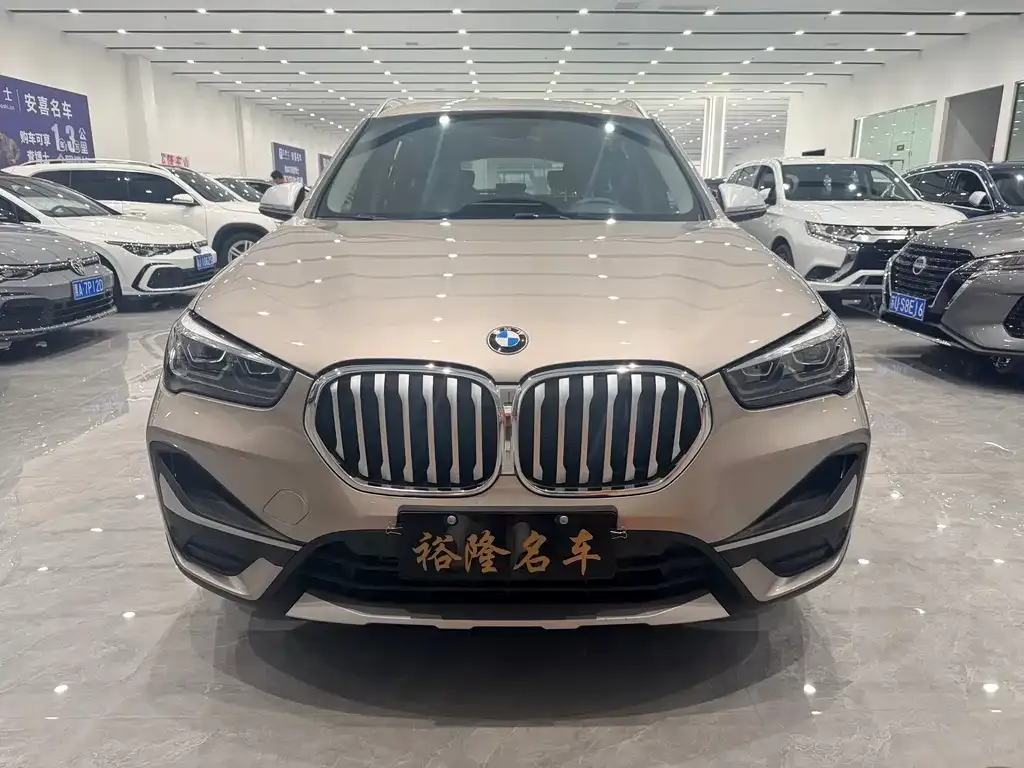 BMW X1 — фото 4
