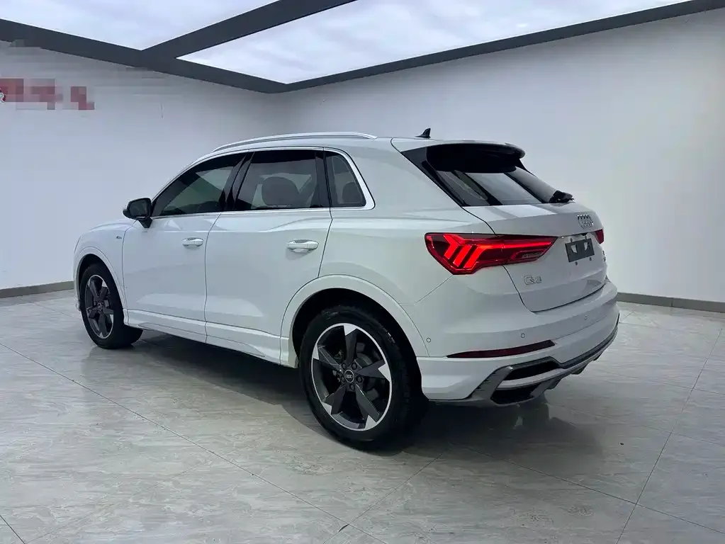 Audi Q3 — фото 2