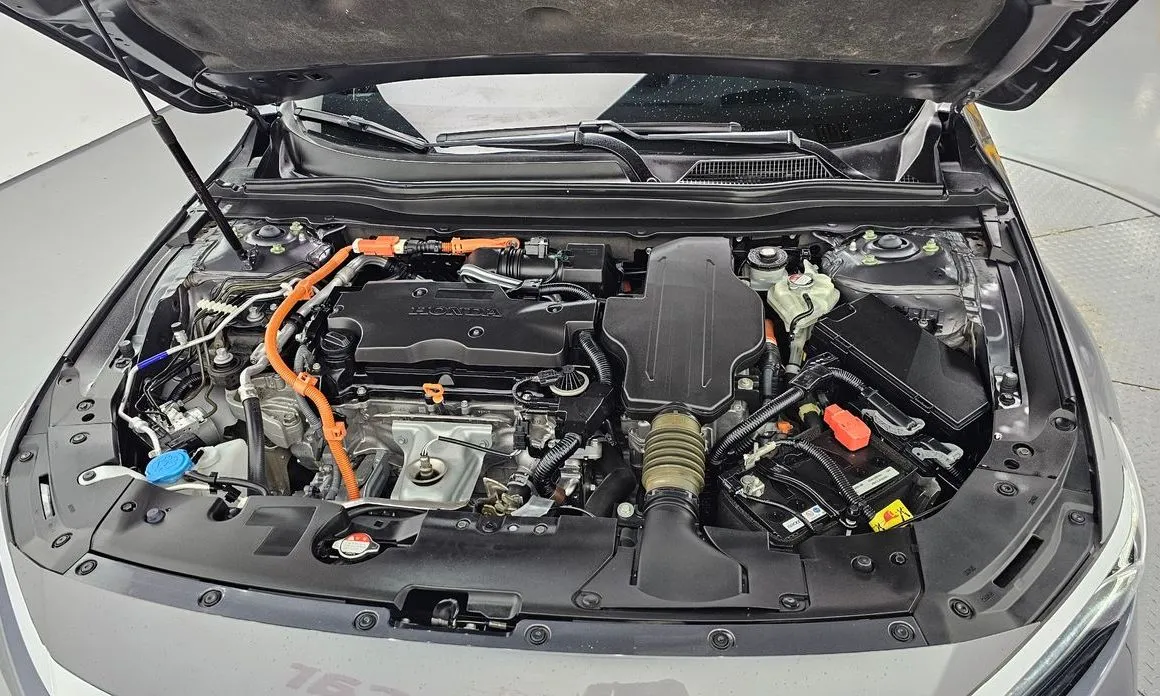 Honda Accord — фото 6