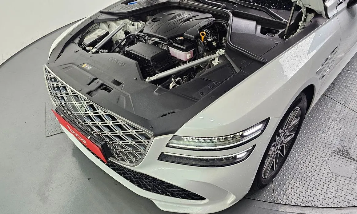 Genesis G80 — фото 10