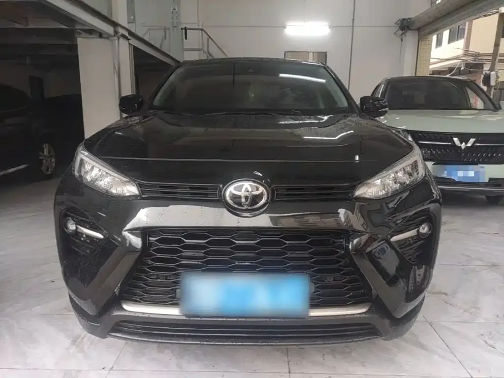 Toyota Wildlander — фото 10