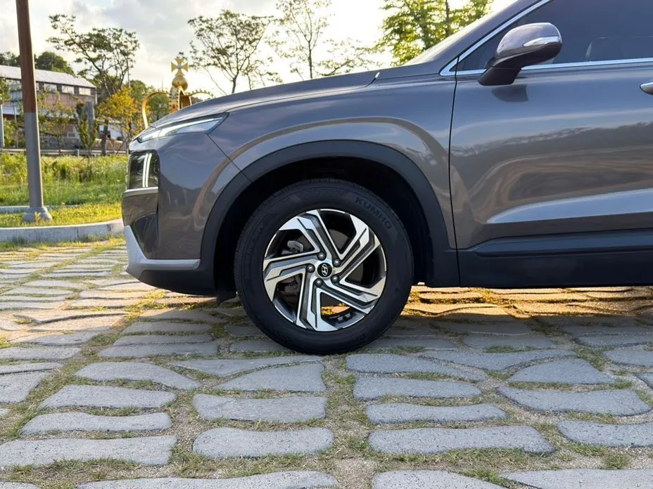 Hyundai Santafe — фото 7