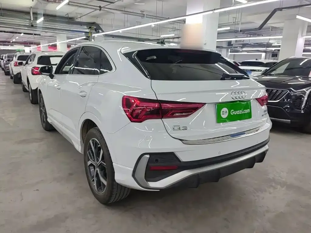 Audi Q3 Sportback — фото 5