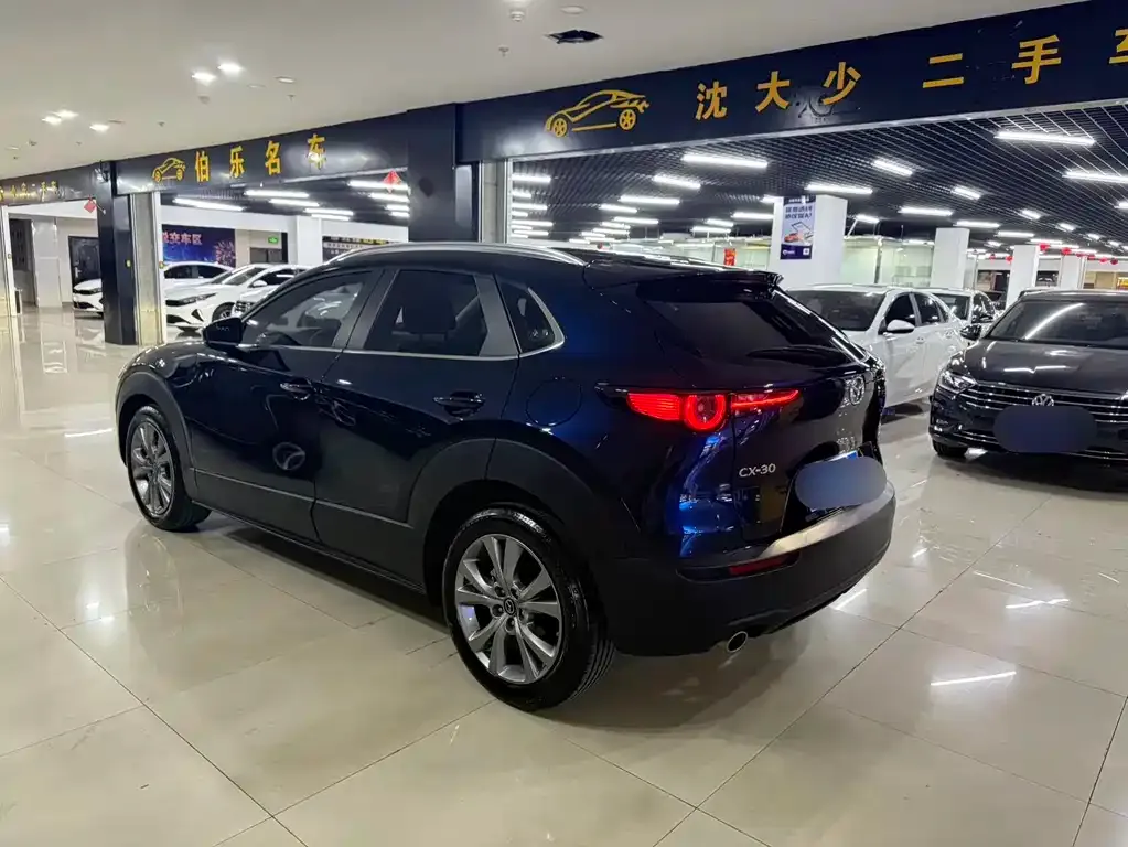 Mazda CX-30 — фото 4