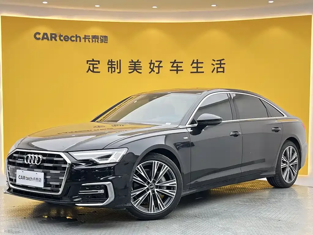 Audi A6L — фото 1