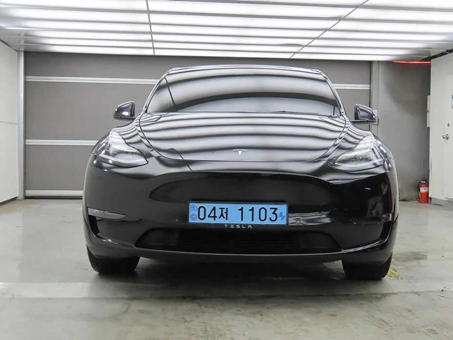 Tesla Model Y — фото 5