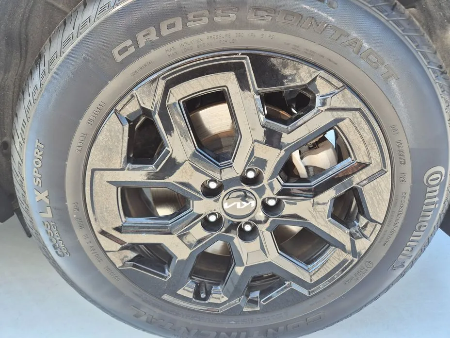 Kia Sorento — фото 10