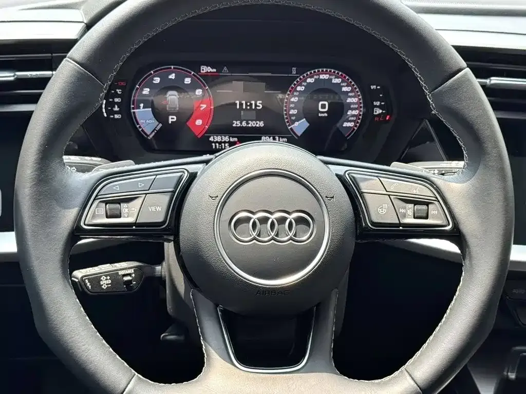 Audi A3 — фото 10