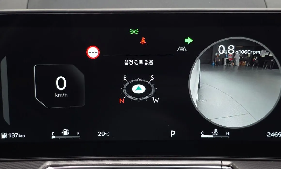 Kia Sorento — фото 8