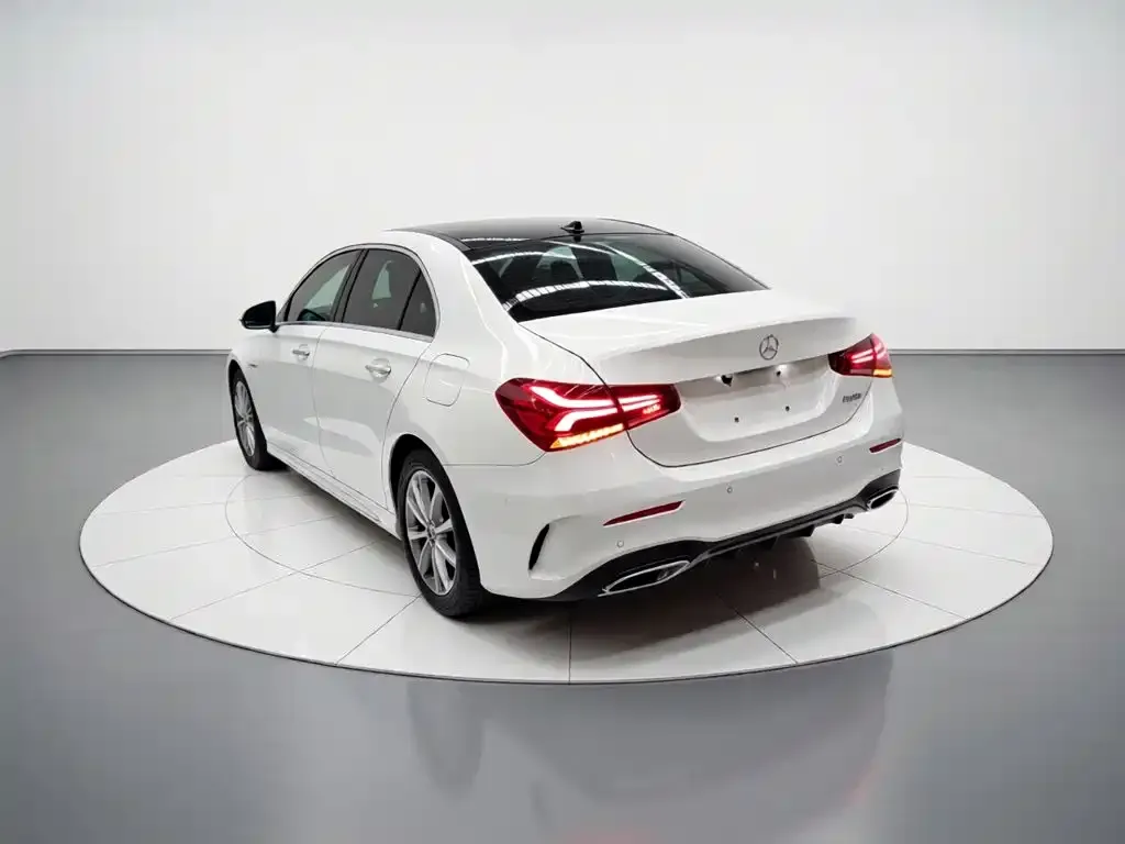 Mercedes-Benz A-Class — фото 2