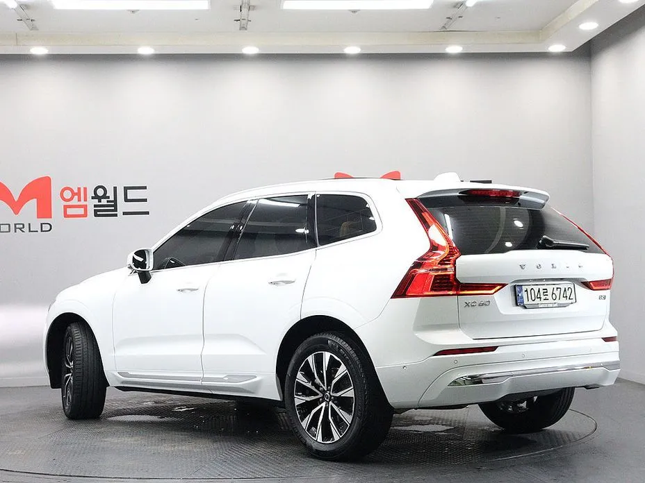 Volvo XC60 2024 из KR, фото 9