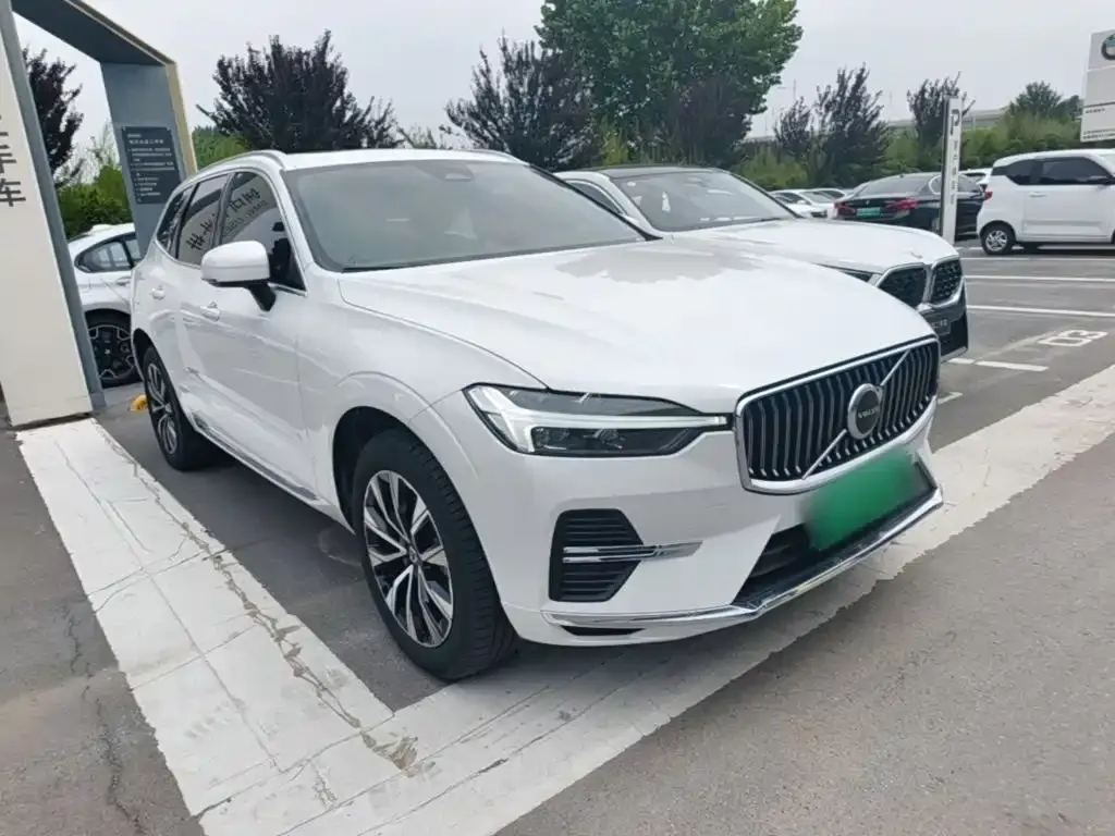 Volvo XC60 2024 из CN, фото 8