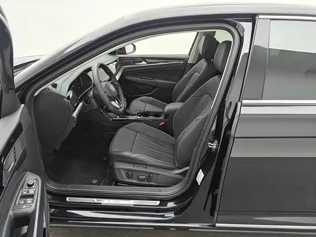 Volkswagen Passat — фото 9