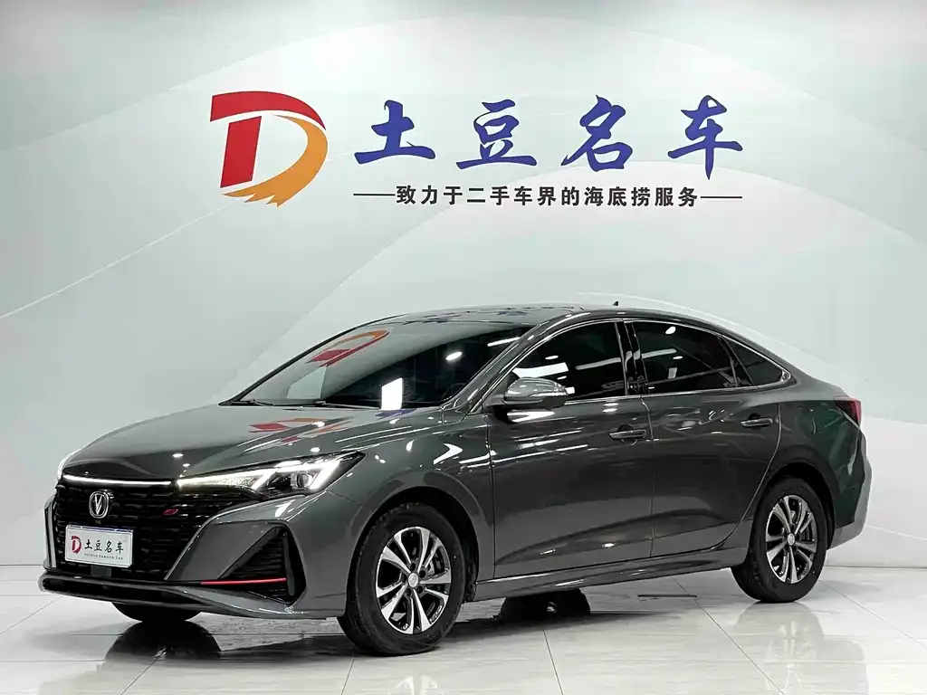 Changan Eado — фото 1