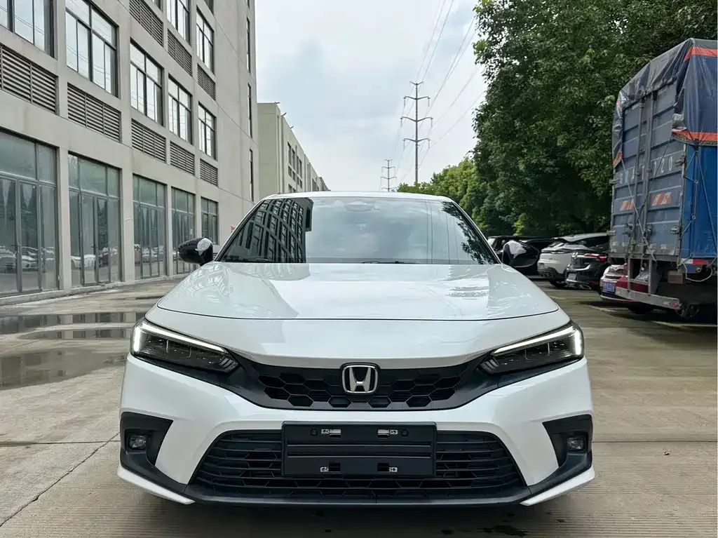 Honda Civic — фото 2