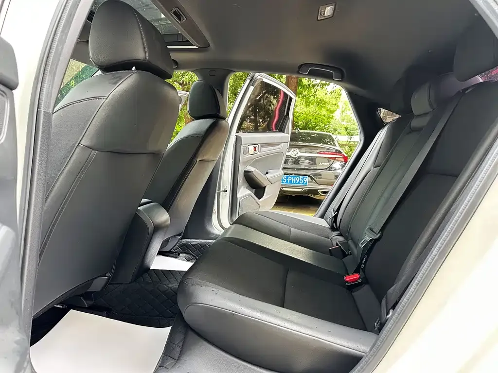 Honda Civic — фото 5