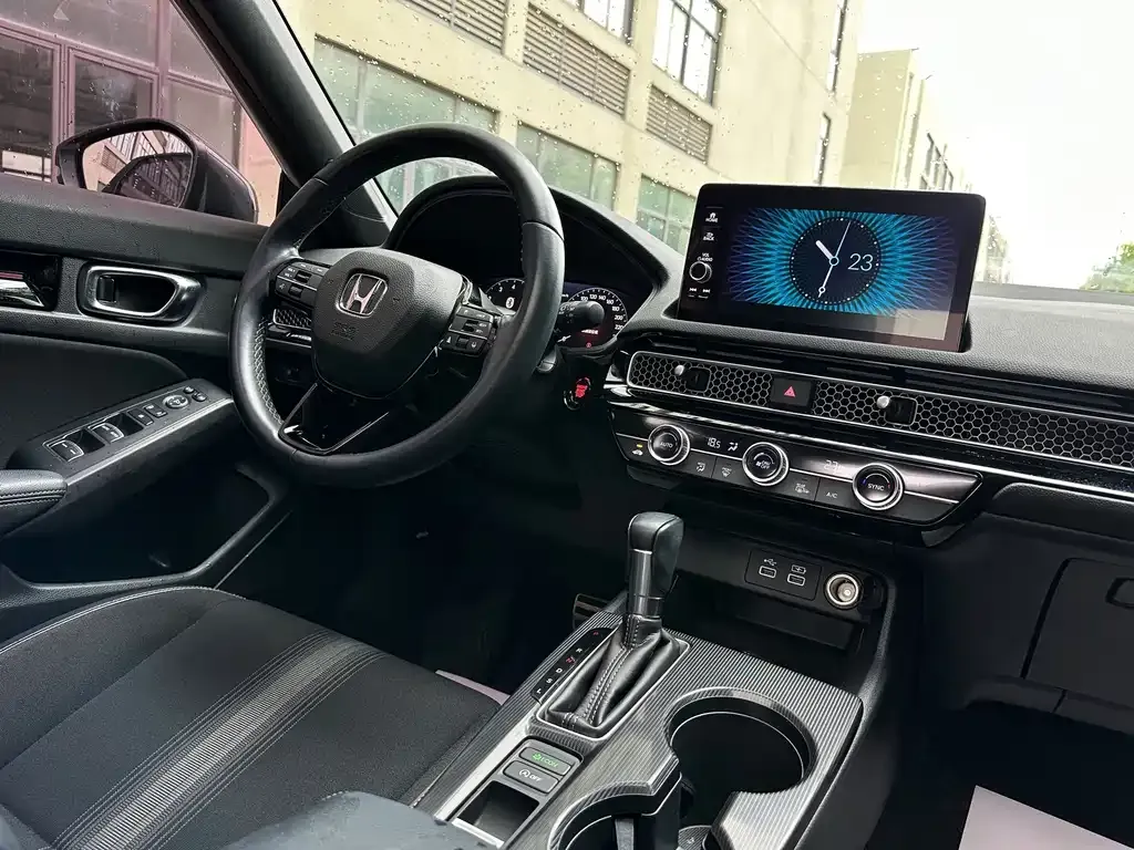 Honda Civic — фото 9