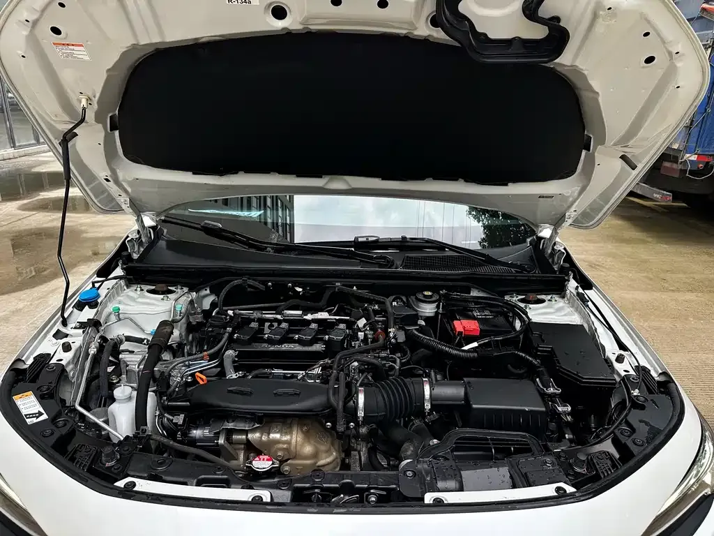 Honda Civic — фото 10
