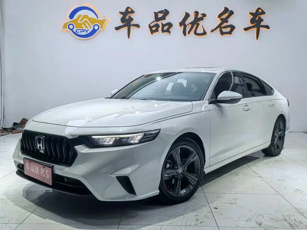 Honda Inspire — фото 1