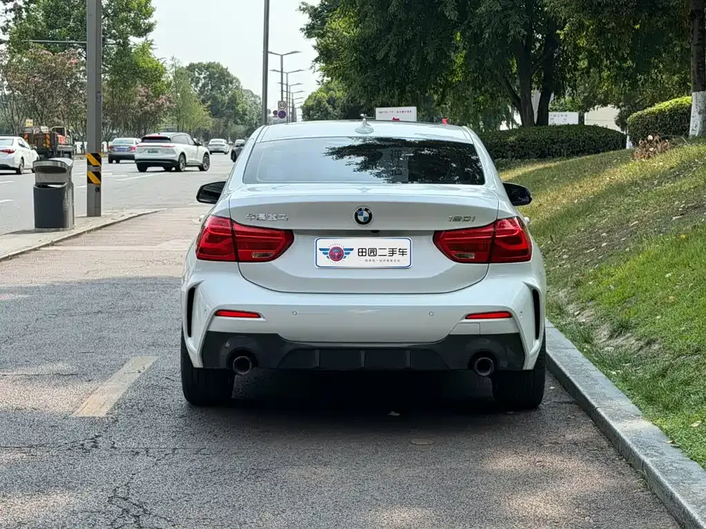 BMW 1 Series — фото 10