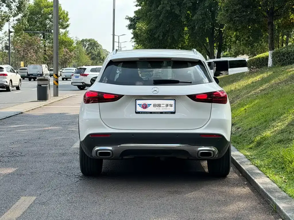 Mercedes-Benz GLA — фото 8