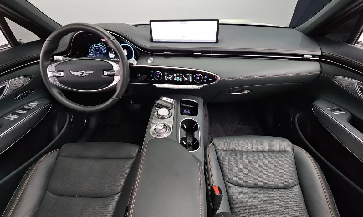 Genesis GV70 — фото 10